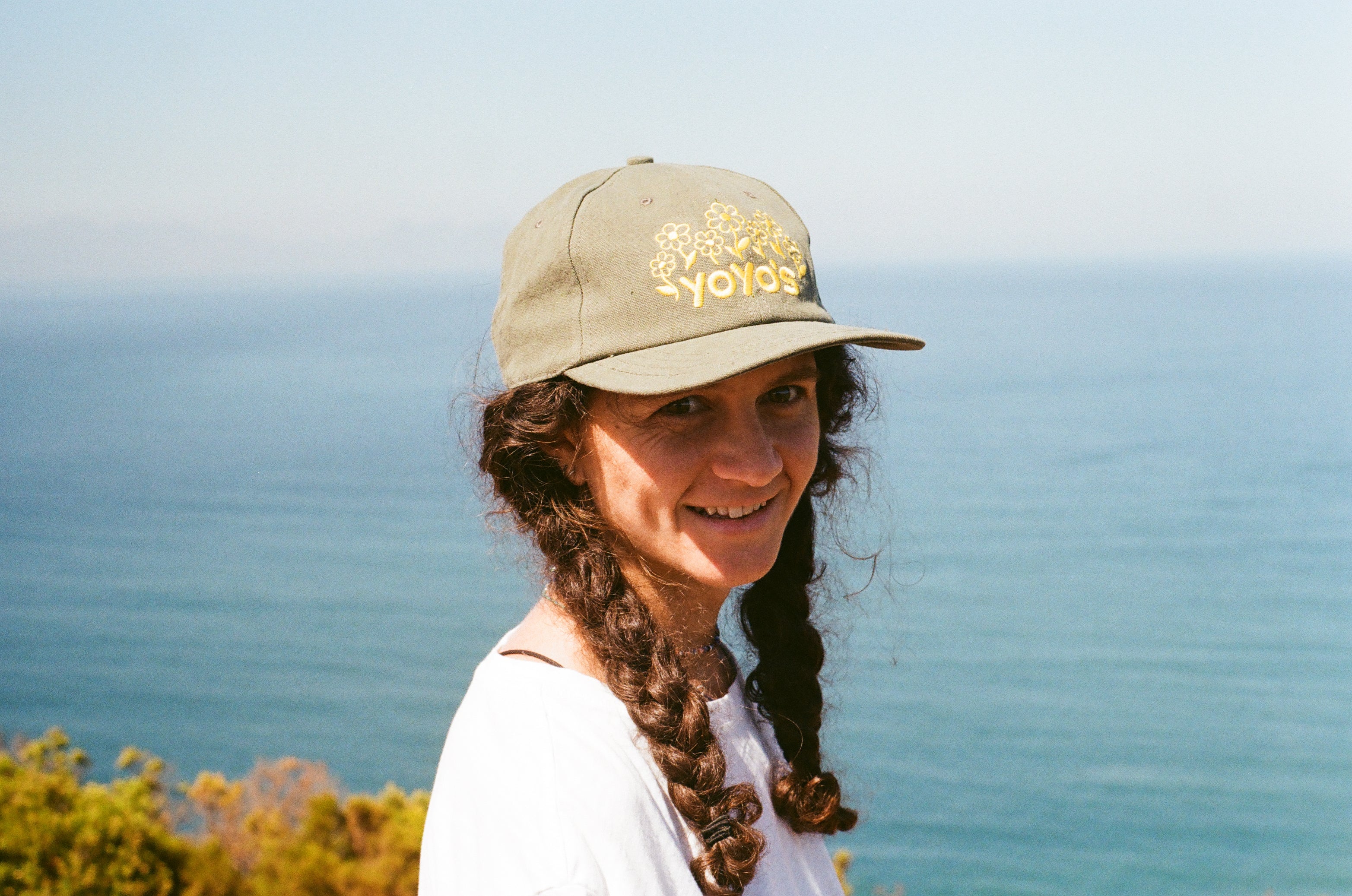 Green Flowers Cap