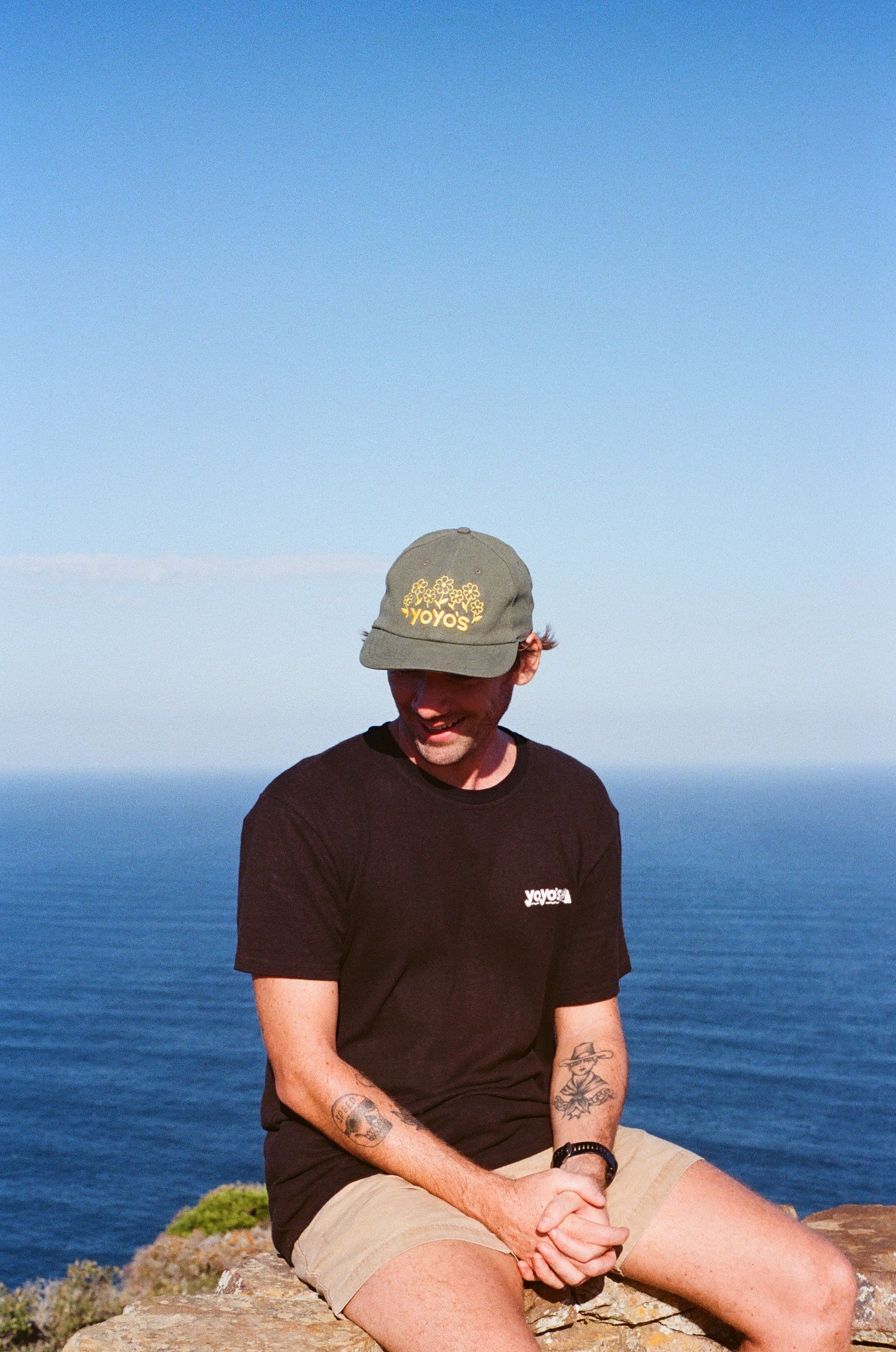Green Flowers Cap
