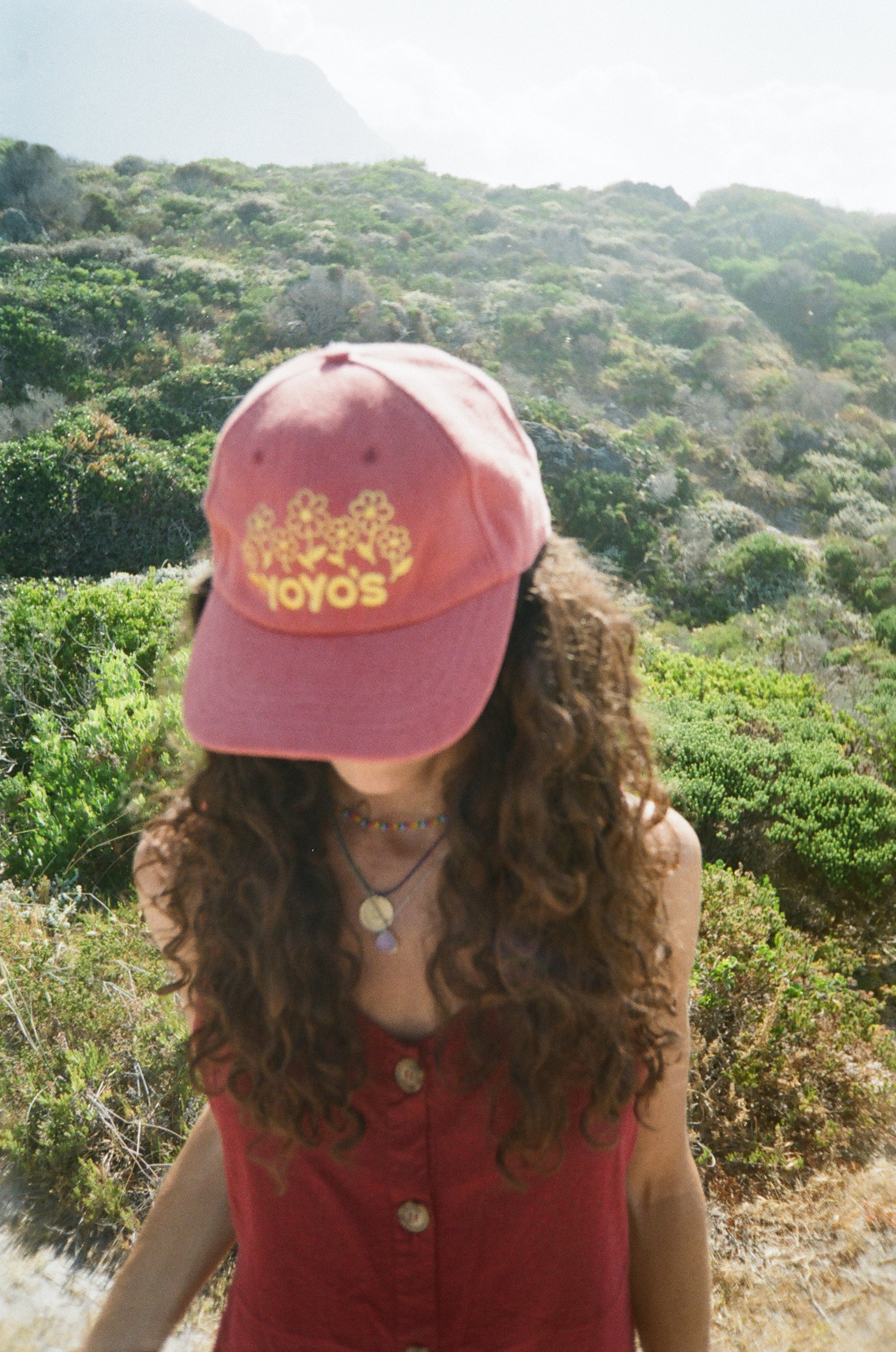 Red Flowers Cap